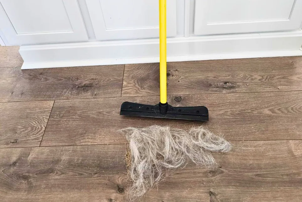 FURemover Original Pet Hair Rubber Broom