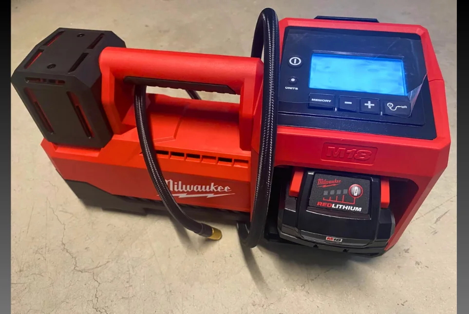 Milwaukee M18