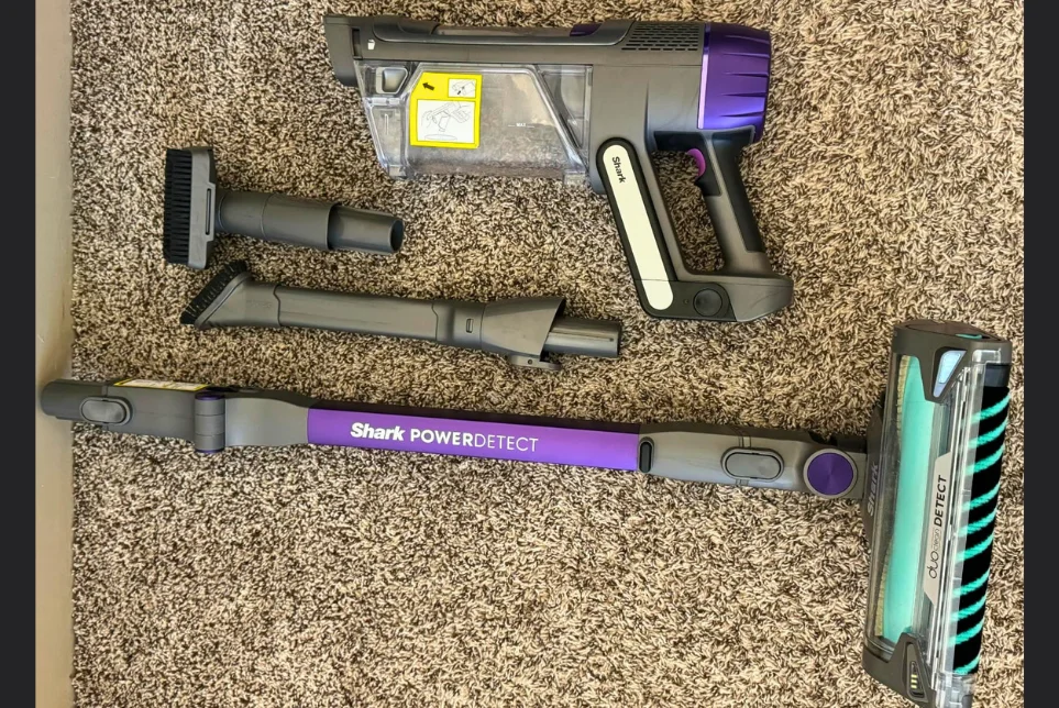 Shark Cordless Vacuum Cleaner with HEPA Filter
