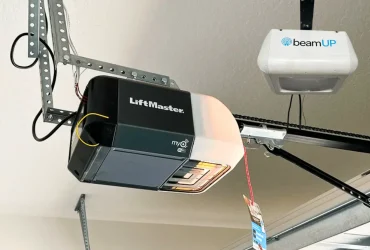 Showing the Best Garage Door Openers