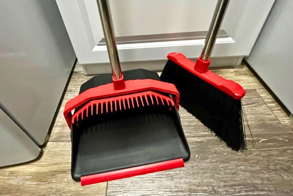 Tiumso Upgrade Broom