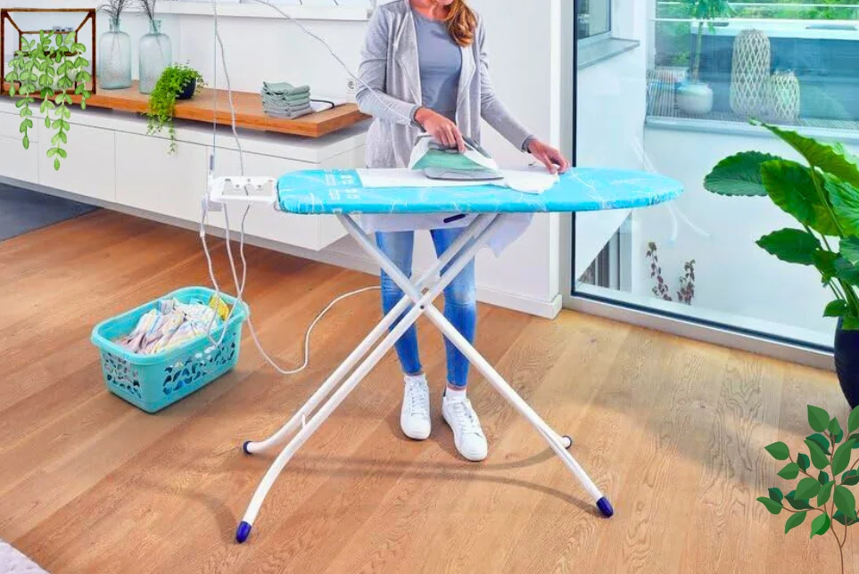 Showing the Best Ironing Boards